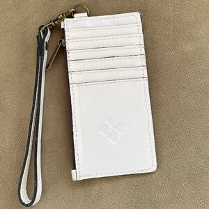 Patricia Nash White Key & Card Holder